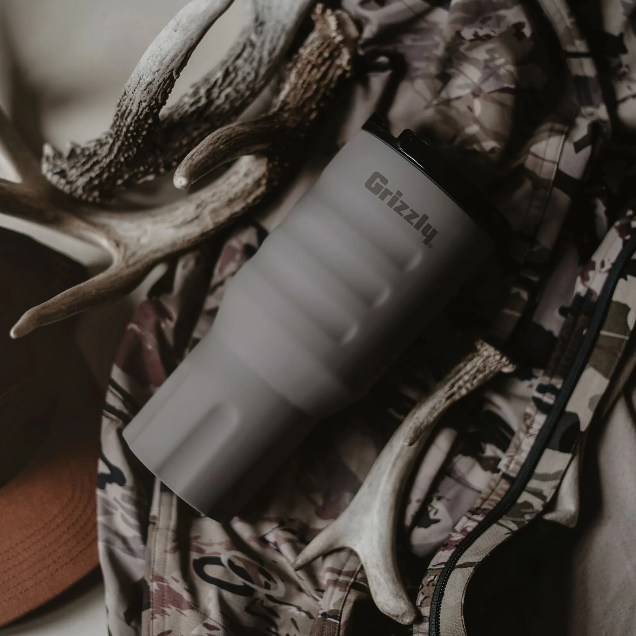 Grizzly Grip Rough N Tumbler 30oz - Image 43